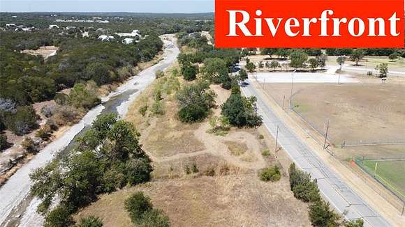 1.1 Acres of Land for Sale in Glen Rose, Texas