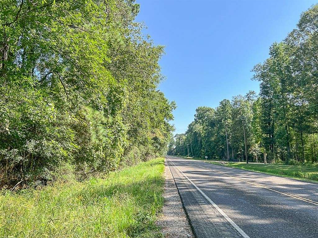 156 Acres of Land for Sale in Dayton, Texas