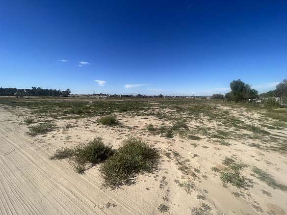 2.93 Acres of Residential Land for Sale in Palmdale, California