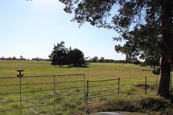 36 Acres of Land for Sale in Avery, Texas