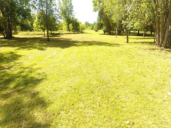 20 Acres of Recreational Land for Sale in Belton, Missouri