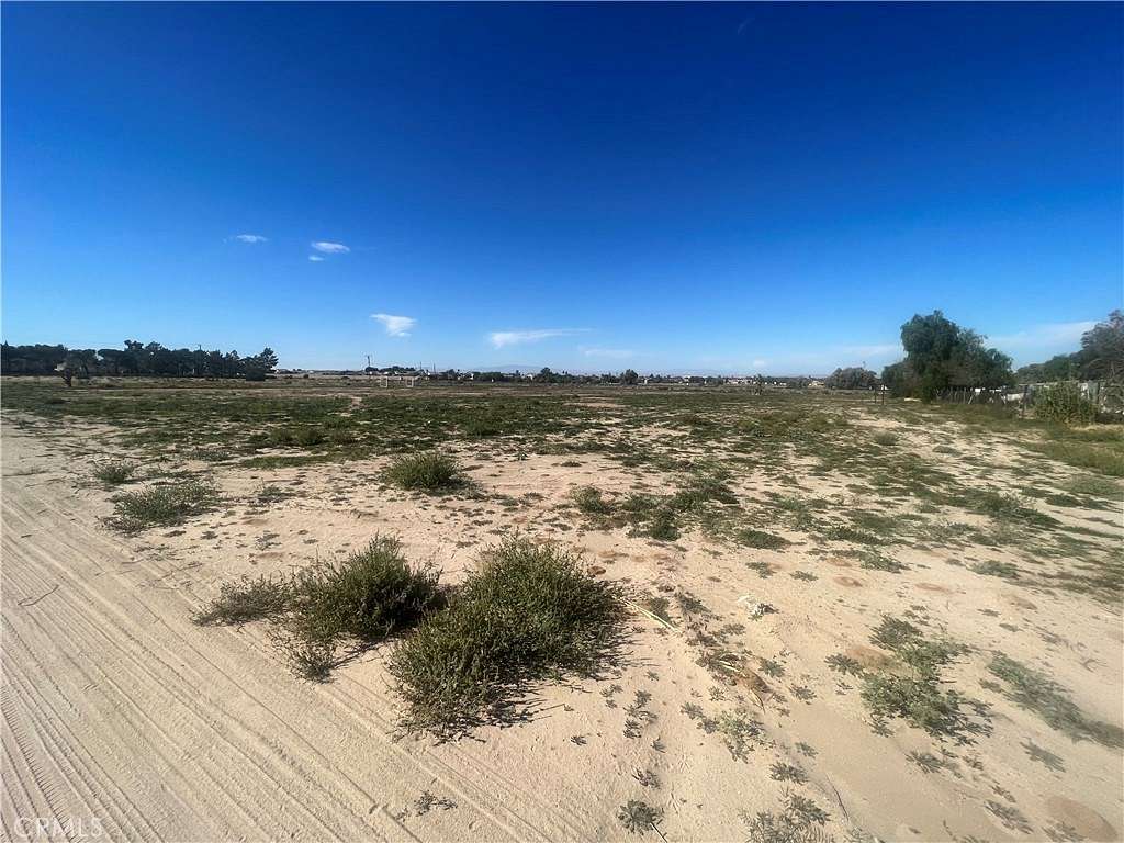 2.929 Acres of Residential Land for Sale in Palmdale, California