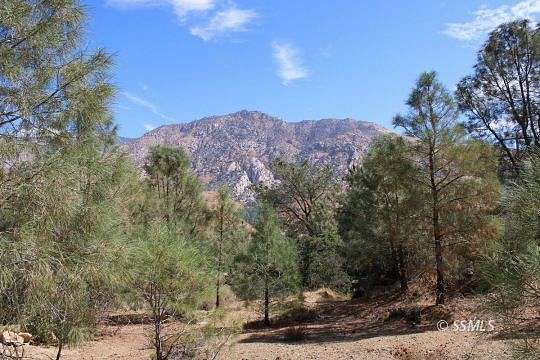 25 Acres of Land for Sale in Kernville, California
