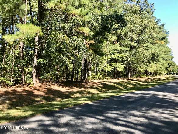 0.86 Acres of Residential Land for Sale in Oriental, North Carolina