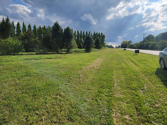 18.4 Acres of Land for Sale in Chesterfield, Indiana
