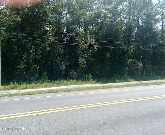 1 Acre of Mixed-Use Land for Sale in Middleburg, Florida