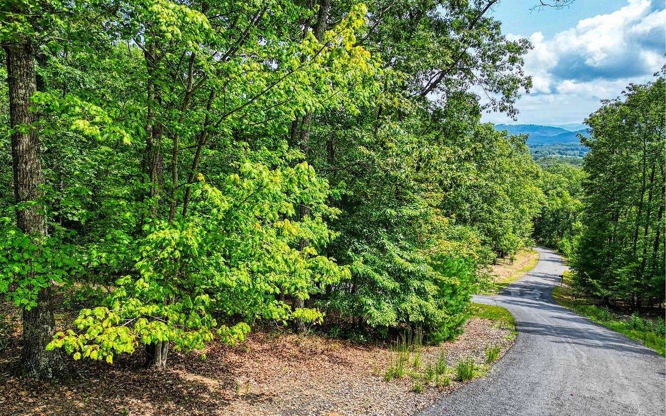 1.39 Acres of Land for Sale in Blairsville, Georgia