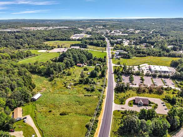 17.9 Acres of Commercial Land for Sale in Augusta, Maine