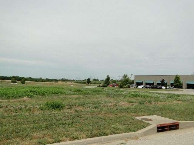 1 Acre of Commercial Land for Sale in Spring Hill, Kansas