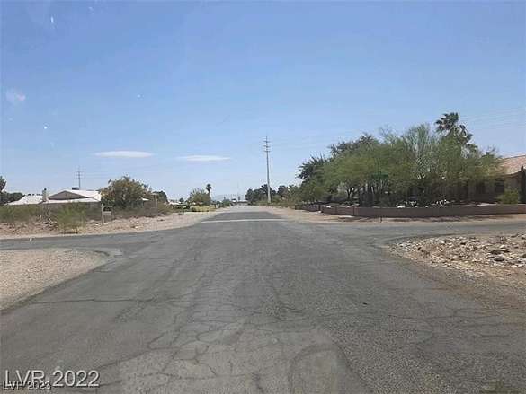 0.93 Acres of Land for Sale in Las Vegas, Nevada