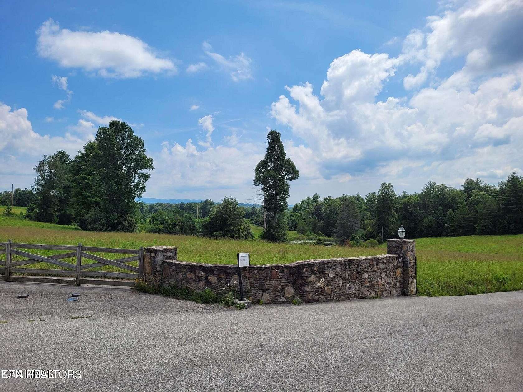 5.2 Acres of Residential Land for Sale in Deer Lodge, Tennessee