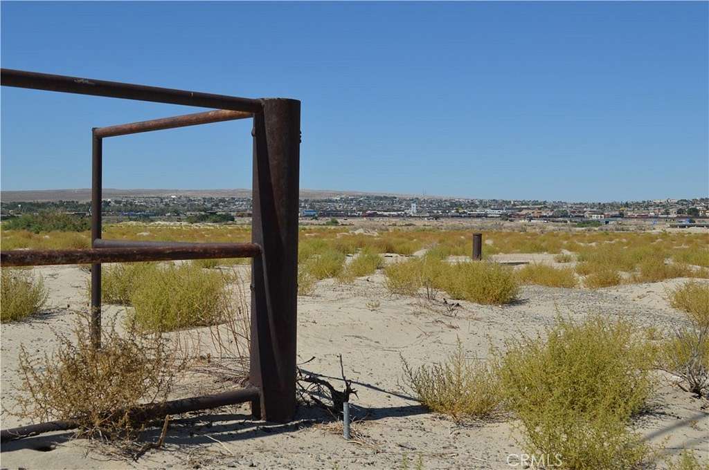10 Acres of Residential Land for Sale in Barstow, California