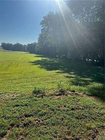 4 Acres of Residential Land for Sale in Sibley, Missouri