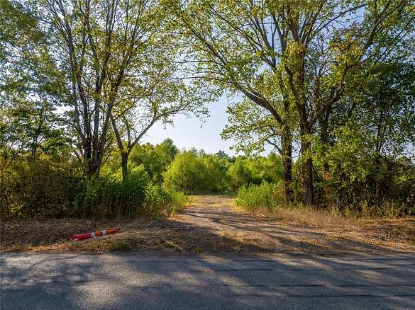 6 Acres of Land for Sale in Seagoville, Texas
