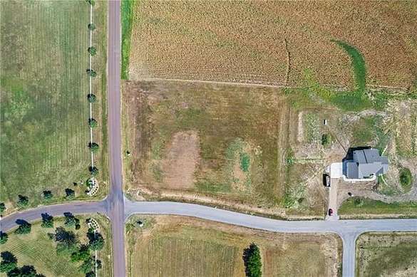 2.5 Acres of Residential Land for Sale in Leavenworth, Kansas