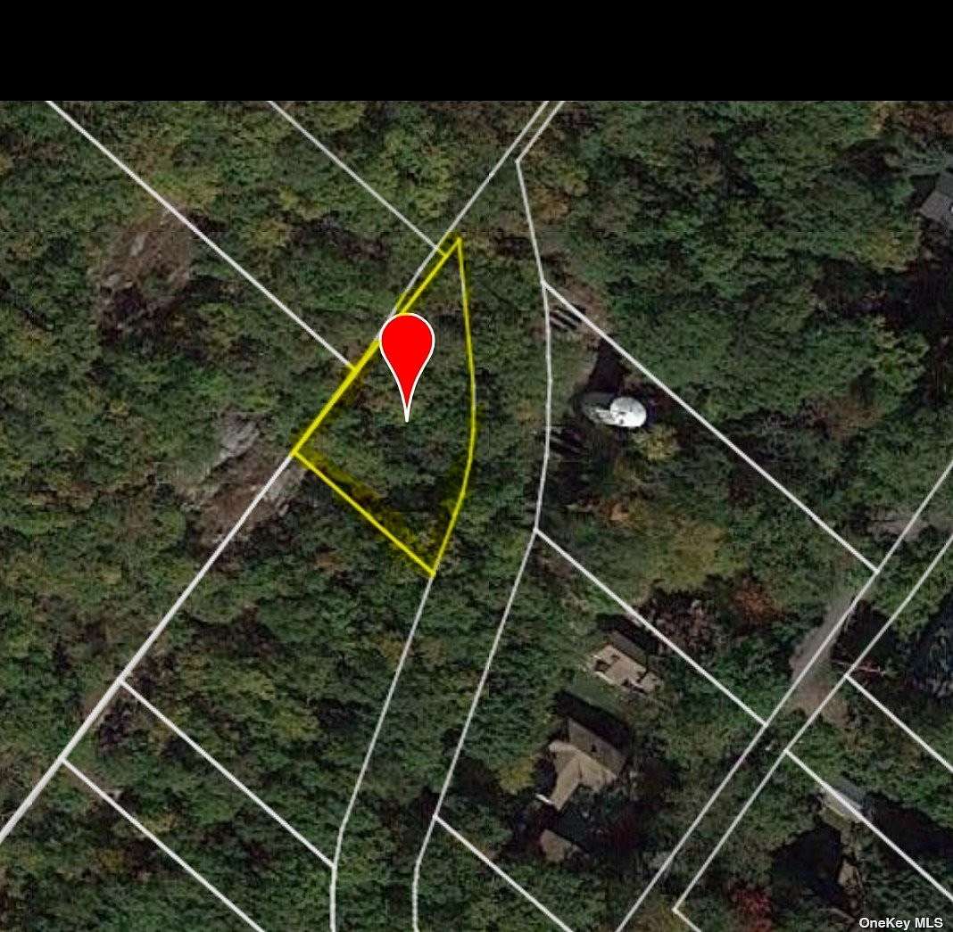 0.36 Acres of Land for Sale in Greenwood Lake, New York