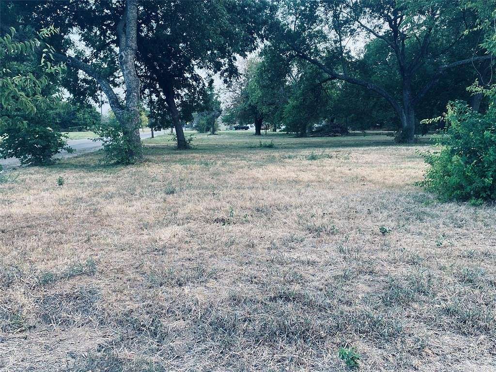 0.22 Acres of Land for Sale in Gainesville, Texas