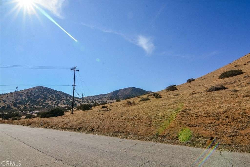 5 Acres of Land for Sale in Acton, California