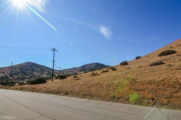 5 Acres of Land for Sale in Acton, California