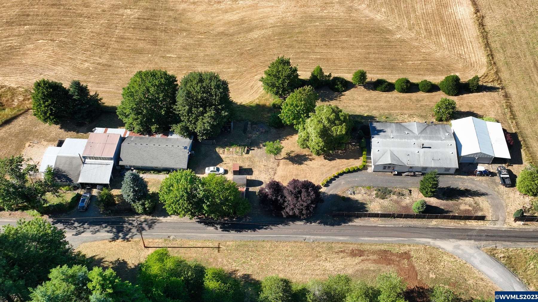 9.7 Acres of Residential Land with Home for Sale in Lebanon, Oregon