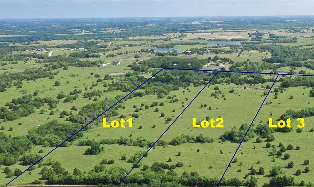 11.5 Acres of Land for Sale in Farmersville, Texas