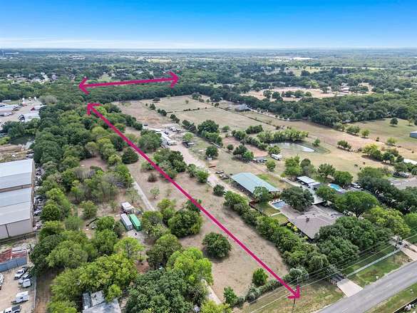 21.9 Acres of Mixed-Use Land for Sale in Dallas, Texas