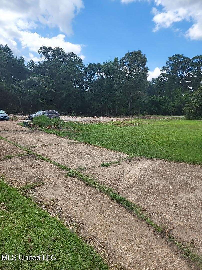 2.2 Acres of Commercial Land for Sale in Byram, Mississippi