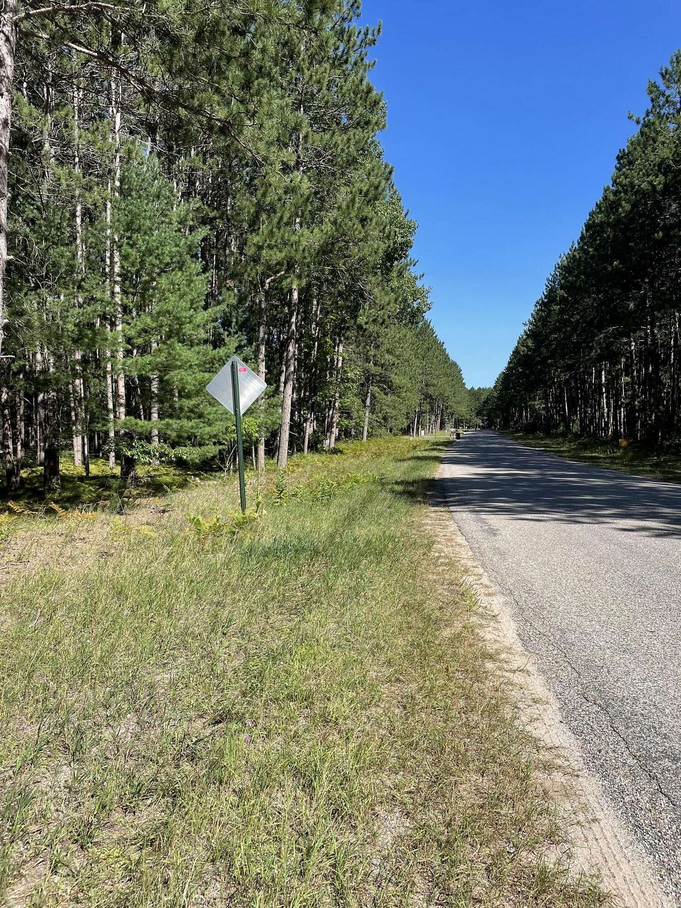 0.43 Acres of Residential Land for Sale in Gaylord, Michigan