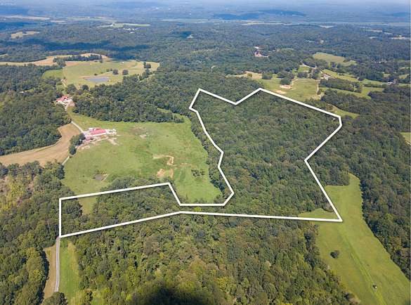 41 Acres of Recreational Land for Sale in Charlotte, Tennessee