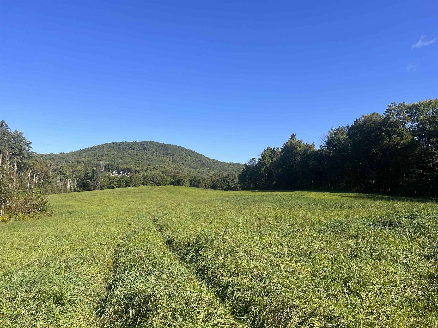 7.5 Acres of Residential Land for Sale in Lunenburg, Vermont