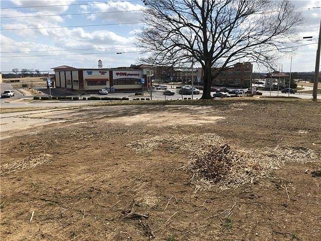1.2 Acres of Mixed-Use Land for Sale in Lee's Summit, Missouri