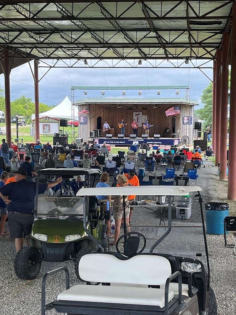 55 Acres of Recreational & Residential Land for Sale in Flemingsburg, Kentucky