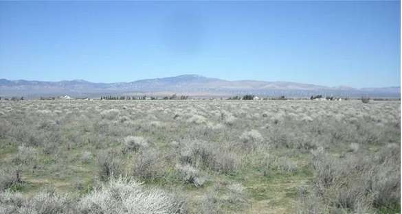 4.6 Acres of Land for Sale in Lancaster, California