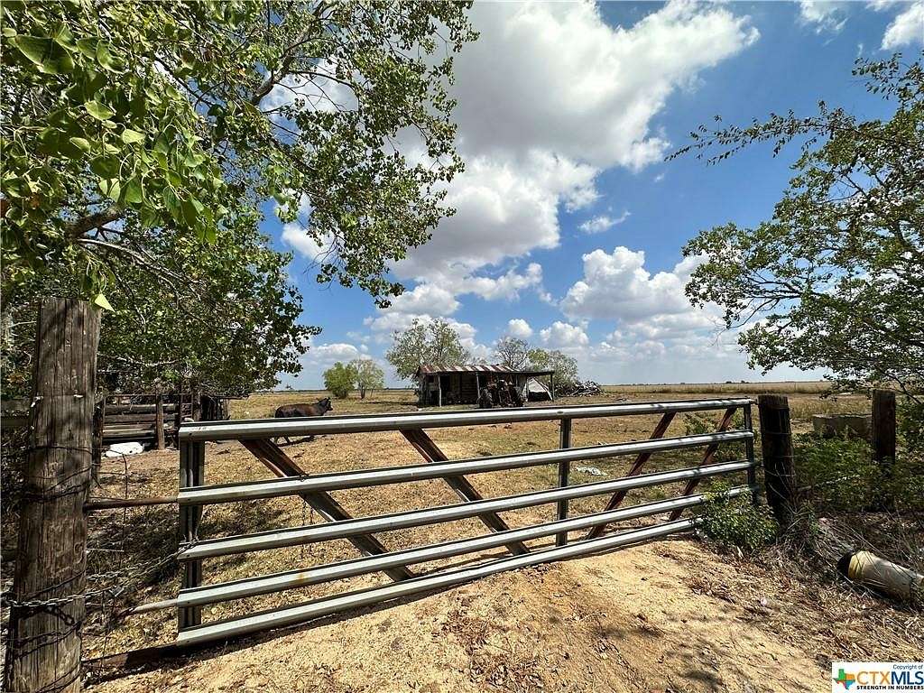 17.6 Acres of Land for Sale in Ganado, Texas