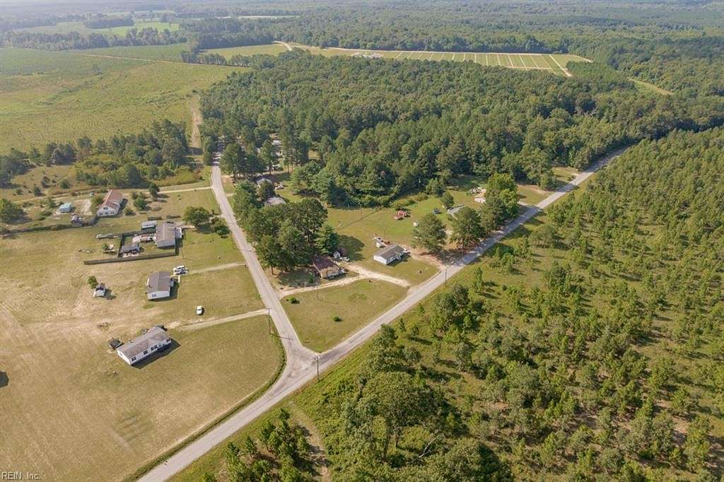 Land for Sale in Courtland, Virginia