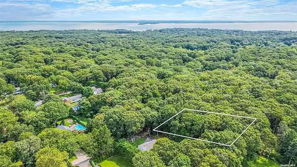 0.49 Acres of Residential Land for Sale in Southold, New York
