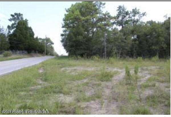 4.5 Acres of Land for Sale in Spring Hill, Florida