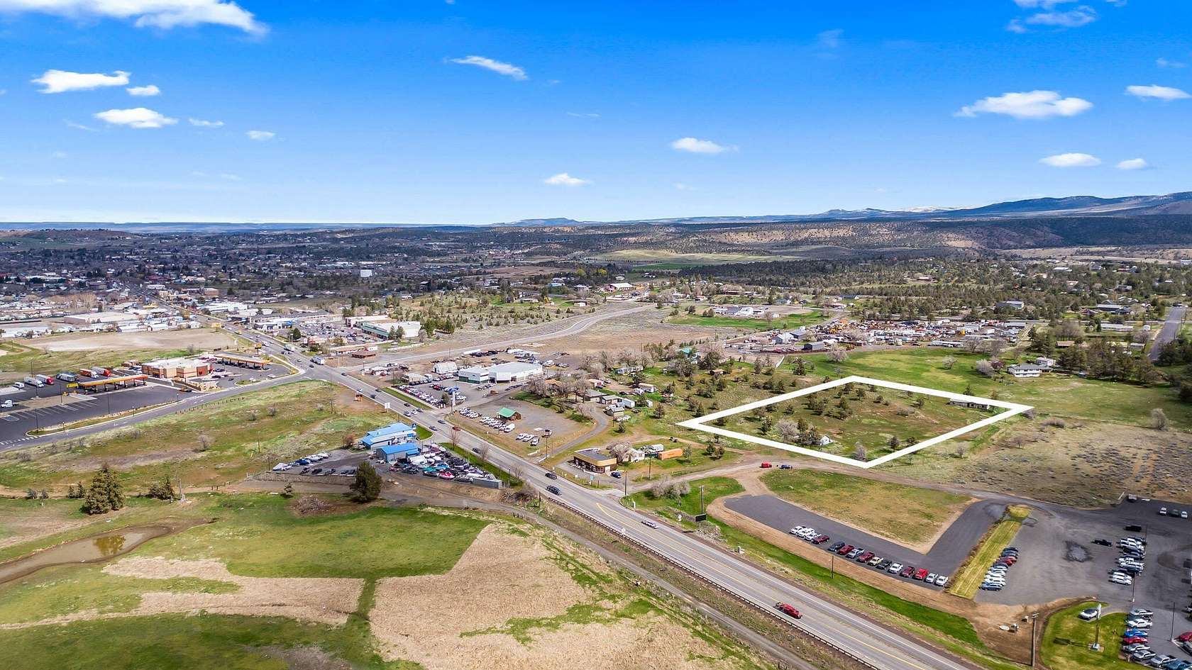 4.45 Acres of Commercial Land for Sale in Madras, Oregon