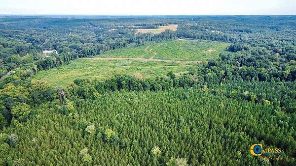 156 Acres of Recreational Land for Sale in Edgemoor, South Carolina