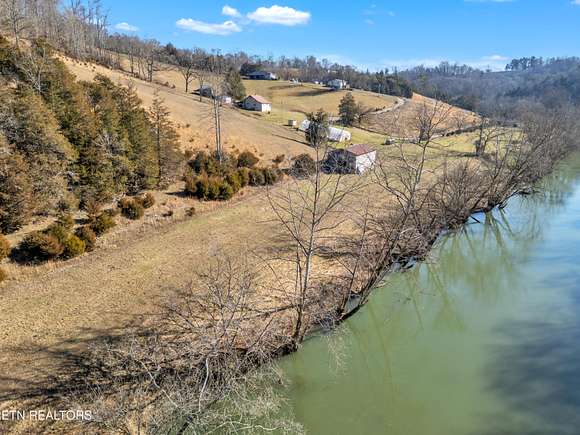 98 Acres of Land with Home for Sale in Harrogate, Tennessee