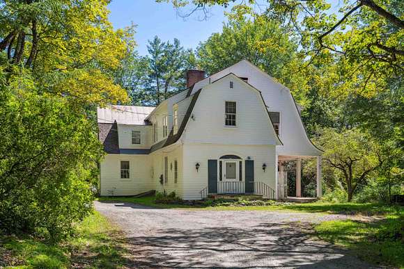 3.7 Acres of Residential Land with Home for Sale in Woodstock, Vermont