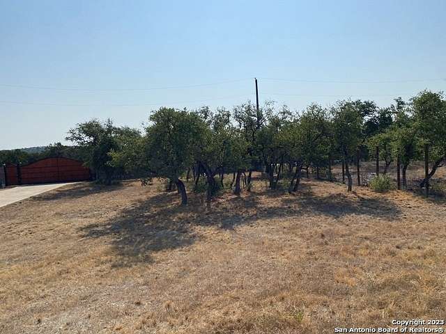 1 Acre of Residential Land for Sale in Canyon Lake, Texas