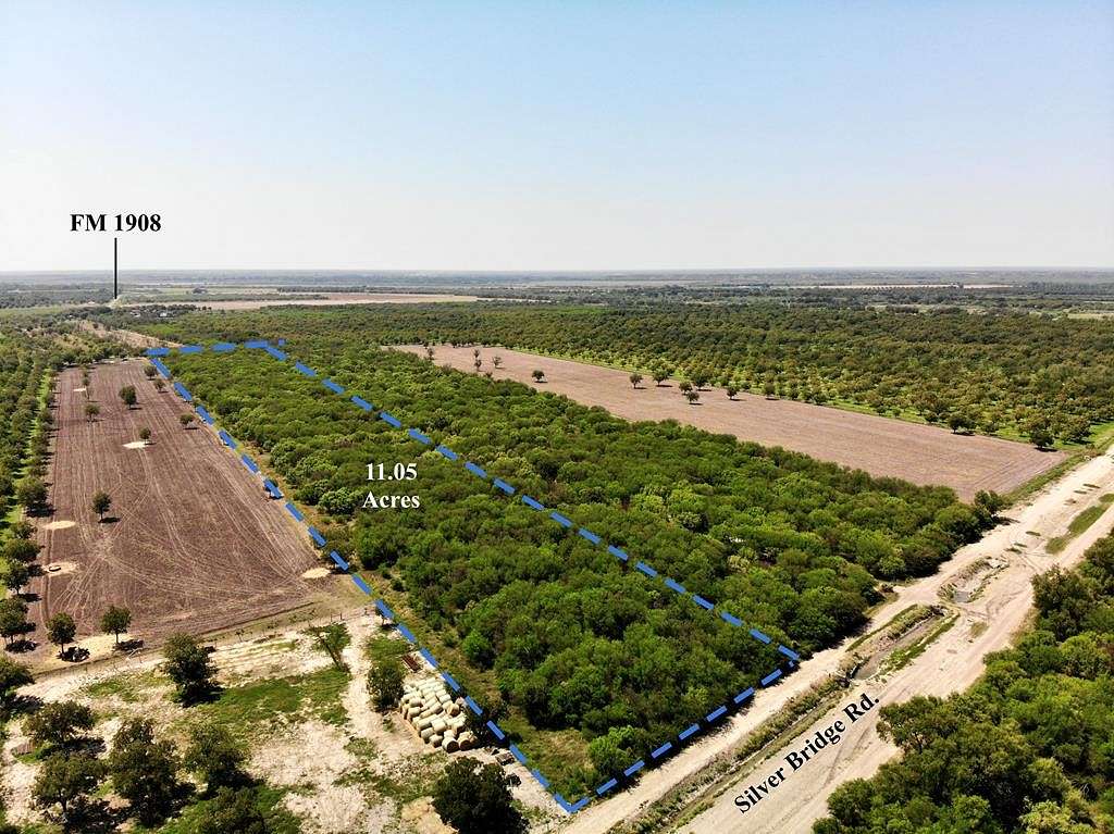 11.1 Acres of Agricultural Land for Sale in Quemado, Texas