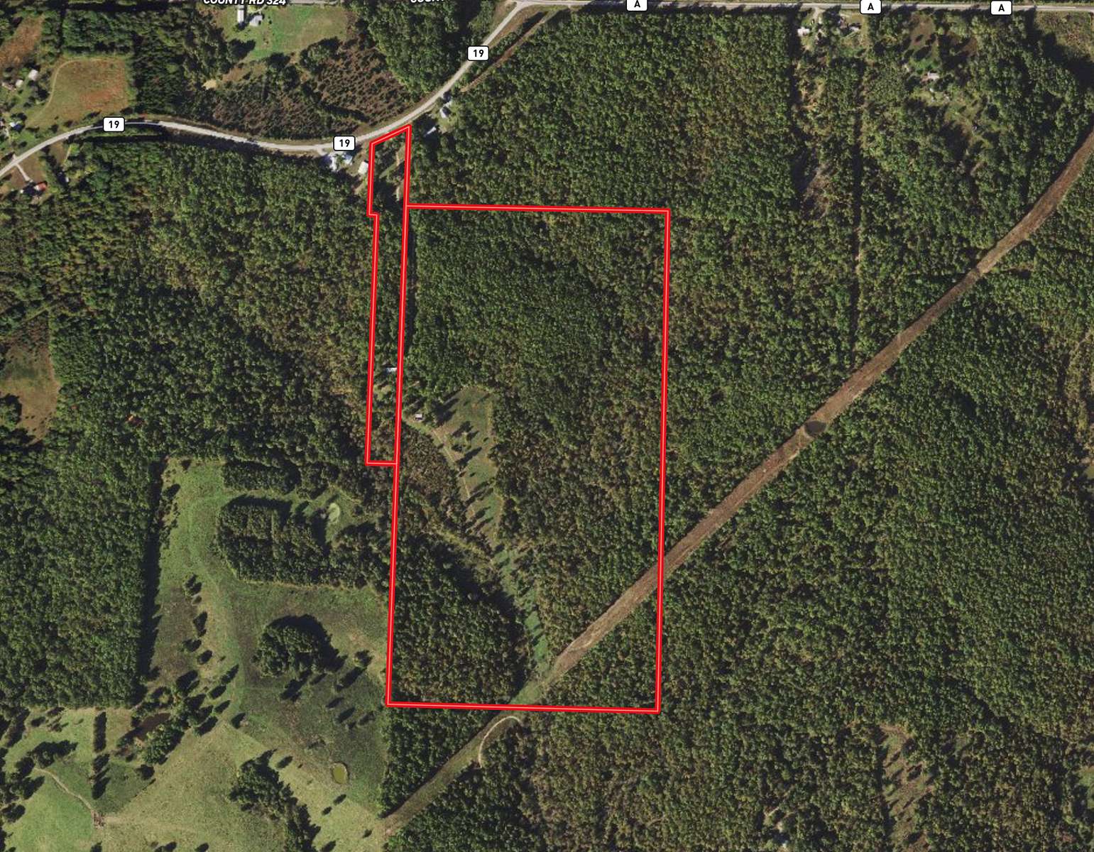 88 Acres of Land with Home for Sale in Thayer, Missouri