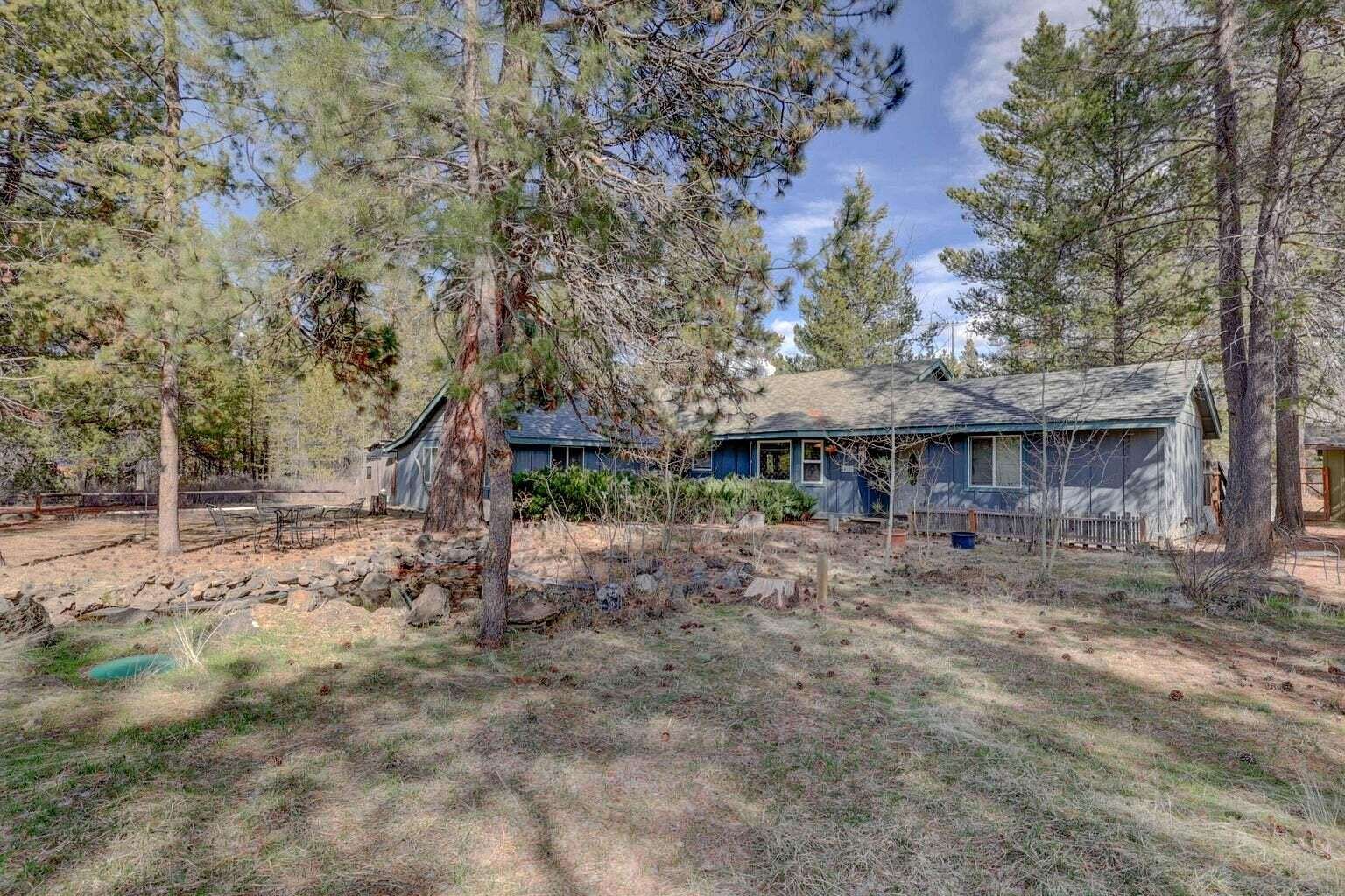 3.6 Acres of Residential Land with Home for Sale in Bend, Oregon
