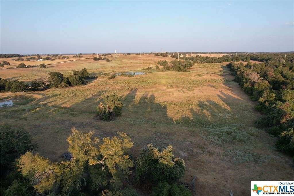 69 Acres of Improved Recreational Land & Farm for Sale in Thorndale, Texas