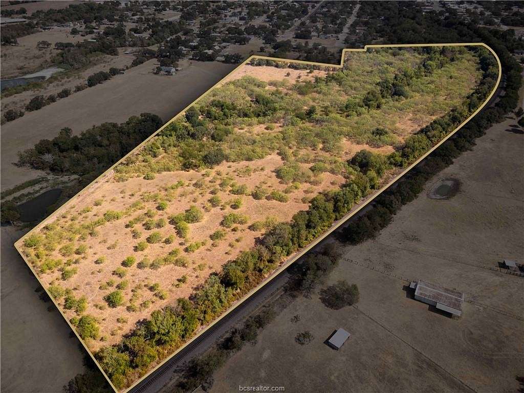 28.1 Acres of Land for Sale in Giddings, Texas