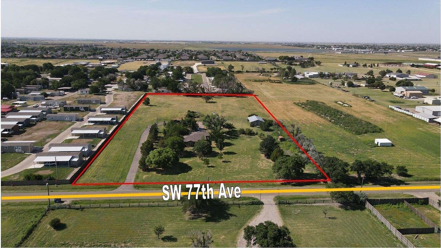 4.8 Acres of Improved Commercial Land for Sale in Amarillo, Texas