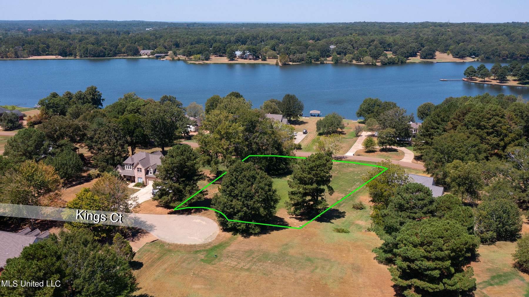 1 Acre of Residential Land for Sale in Madison, Mississippi