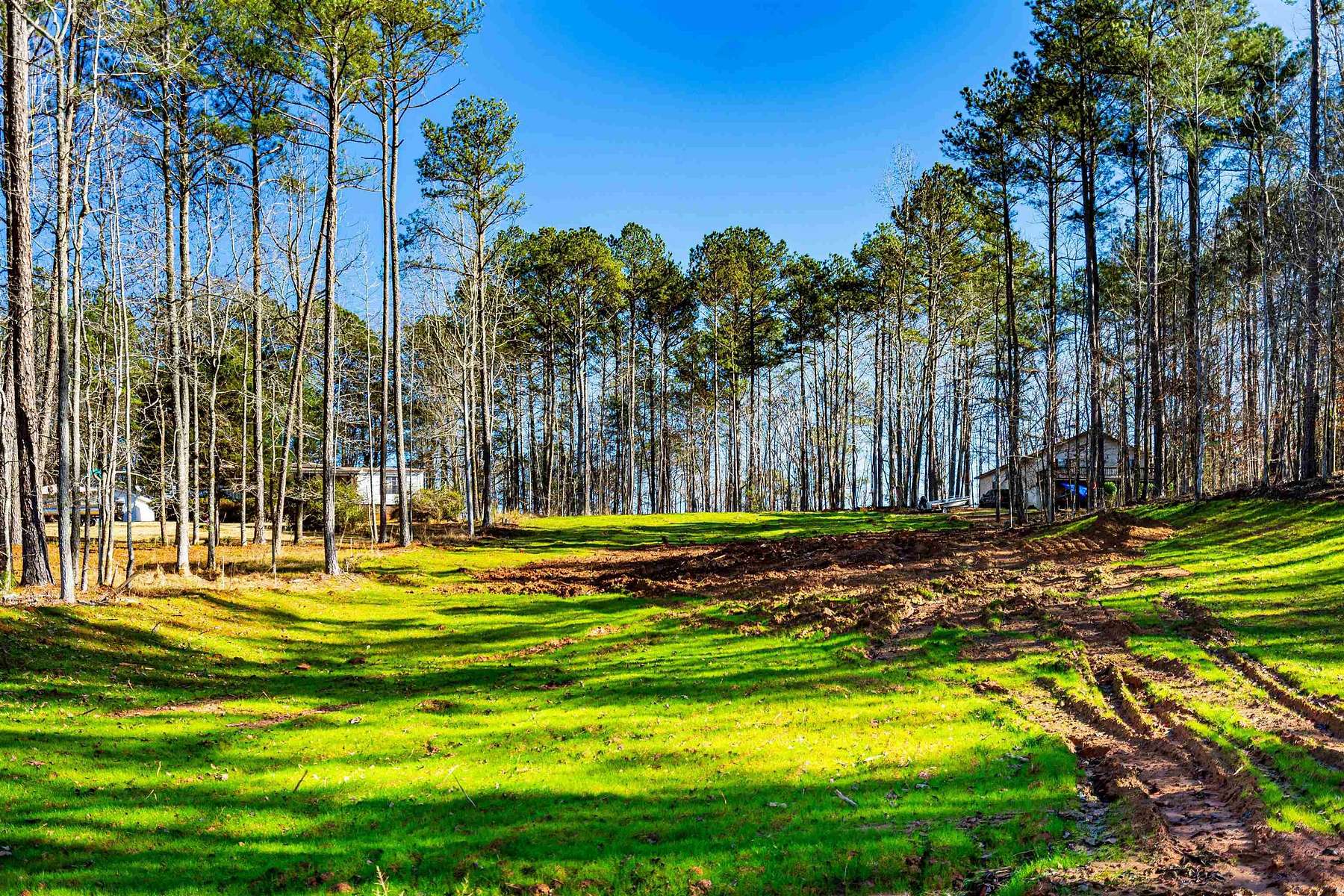 1 Acre of Residential Land for Sale in LaGrange, Georgia